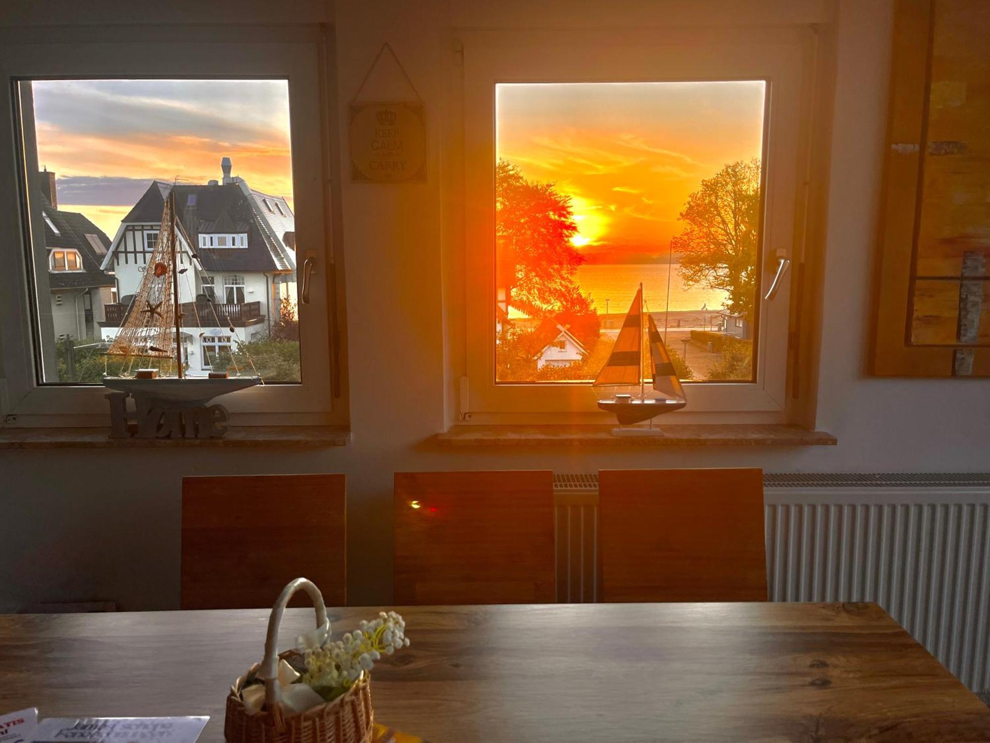 3sz Penthaus Luna Am Sandstrand Mit Meerblick & Balkon * Lubeck